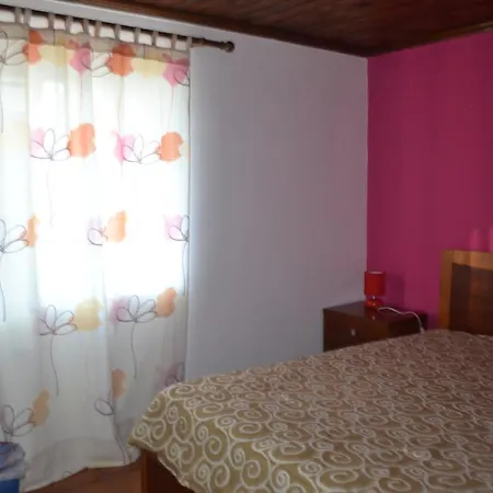 Tina 3b - Local - Rral 760 Porto Martins