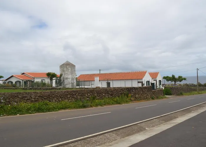 Tina 3b - Local - Rral 760 Porto Martins